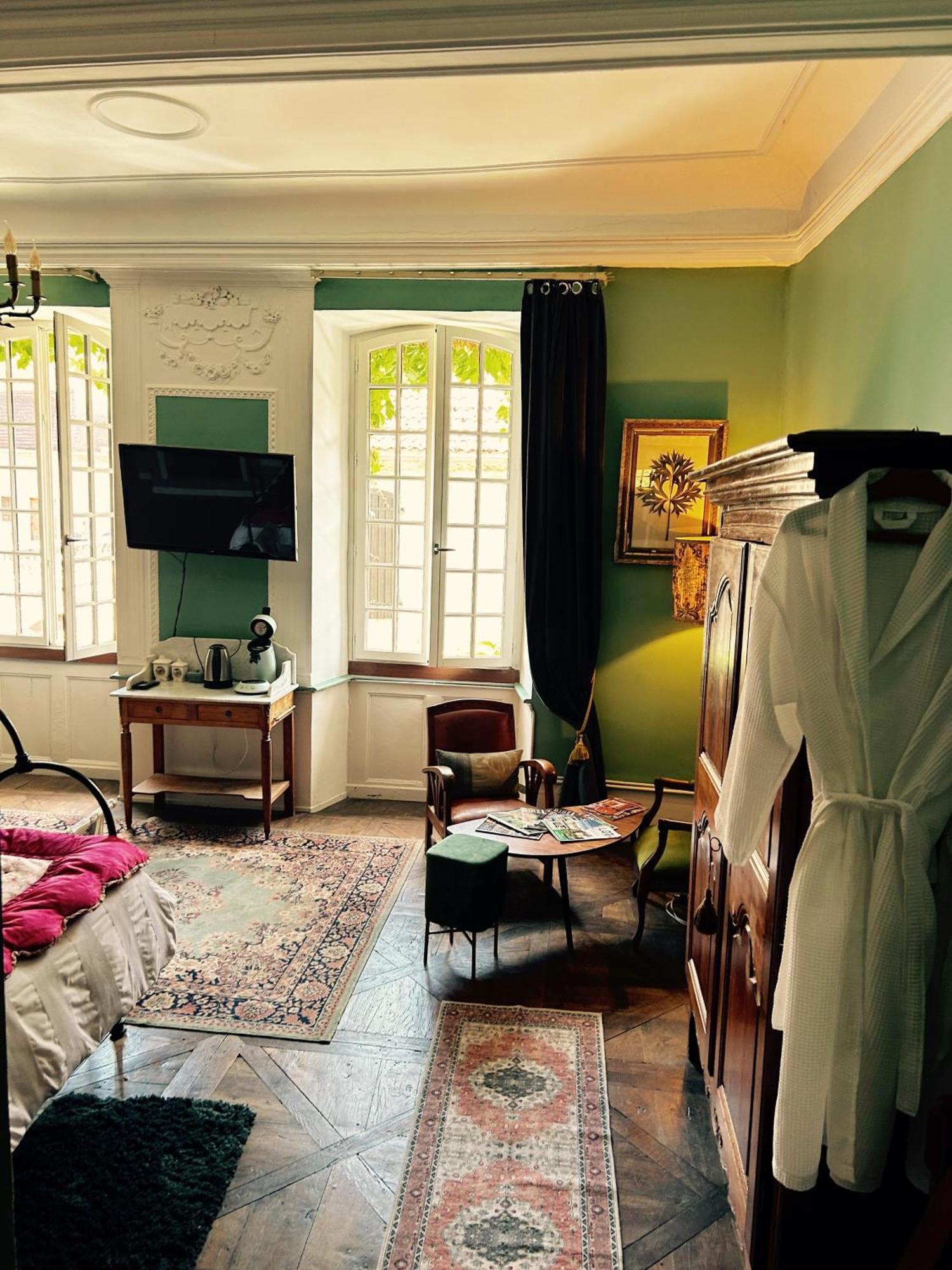 Le 7 Des Tonneliers Bed & Breakfast Castelfranc Luaran gambar